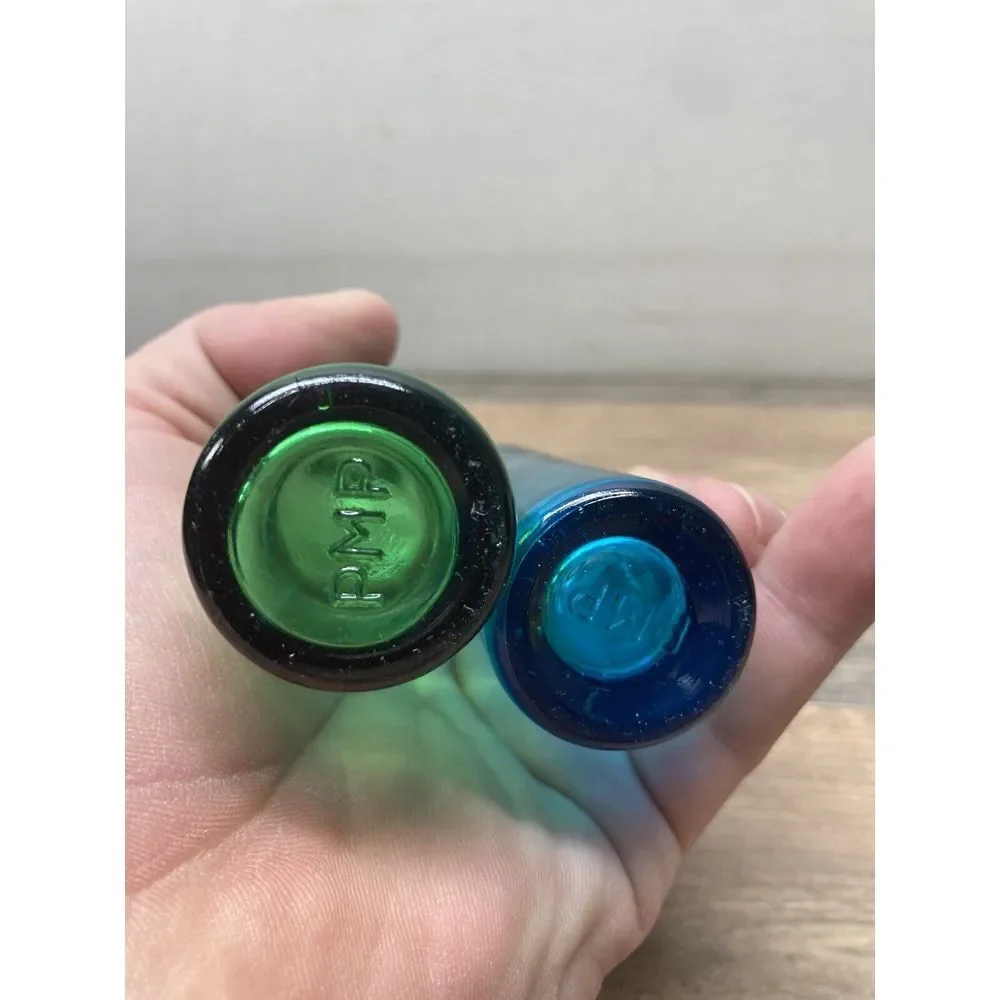 N/A vintage glass